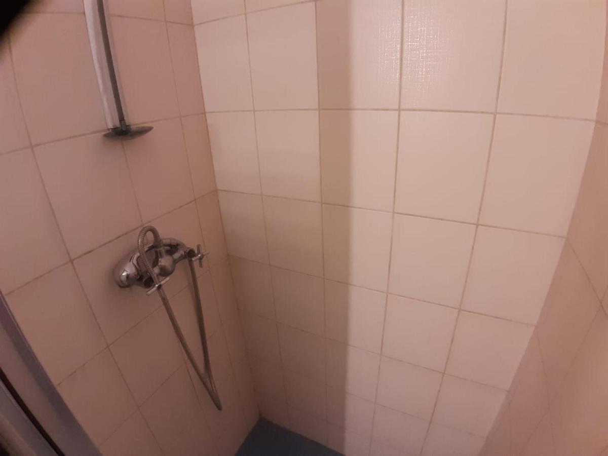 Luxury Piata Romana Center Apartment Bukares Bagian luar foto